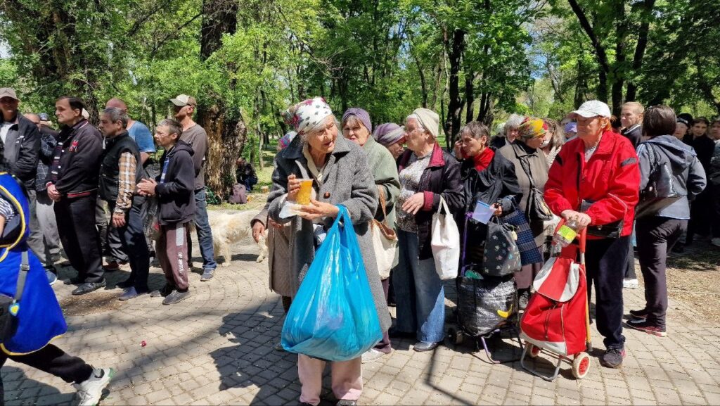 Supplies being distributed to Ukrainians as they gather.