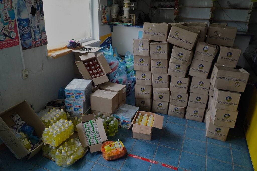 Hygiene supplies delivered to Ukrainians.